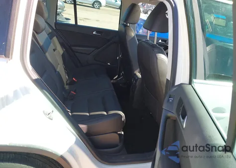 2016 Volkswagen Tiguan Se из США, поврежденный, VIN WVGAV7AX0GW516923